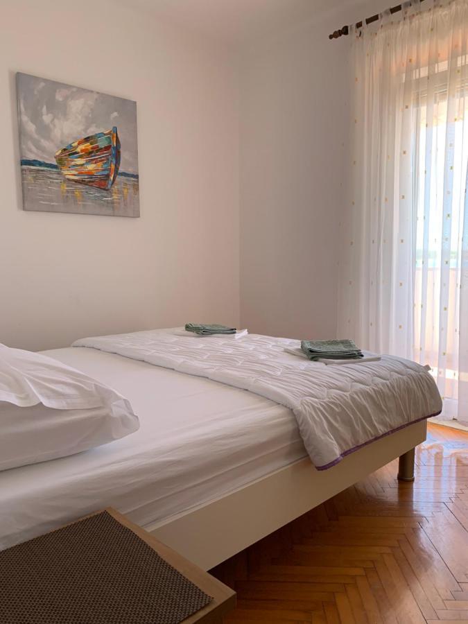 Apartmans And Rooms "Slavica" Novalja Exteriör bild